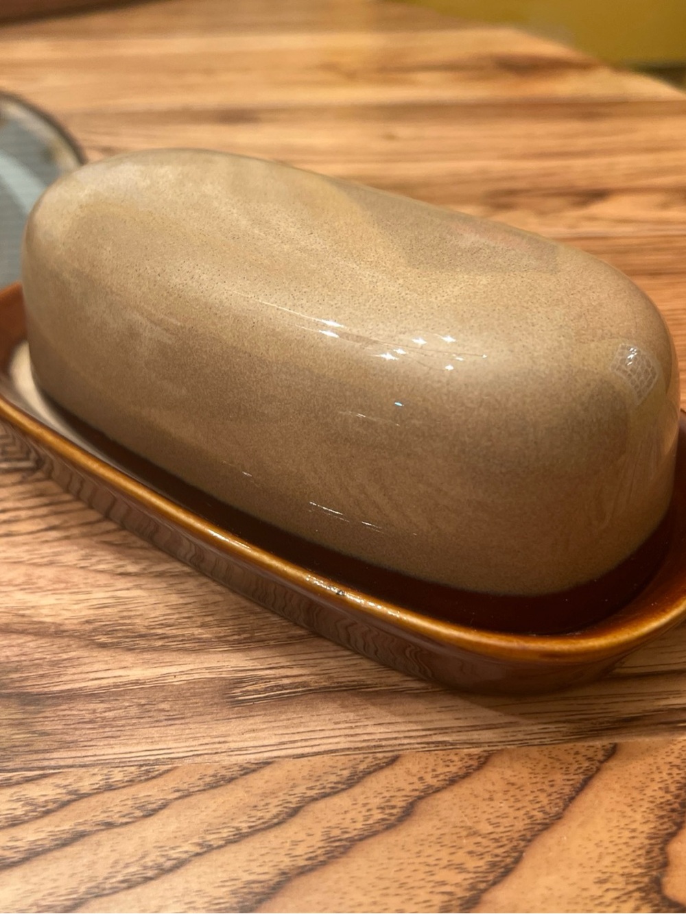 Sango Nova Brown 4933 Pattern Butter Dish & Cover Stoneware Two Tone